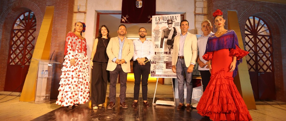 Alcalde, pintora, padrino y falemncas