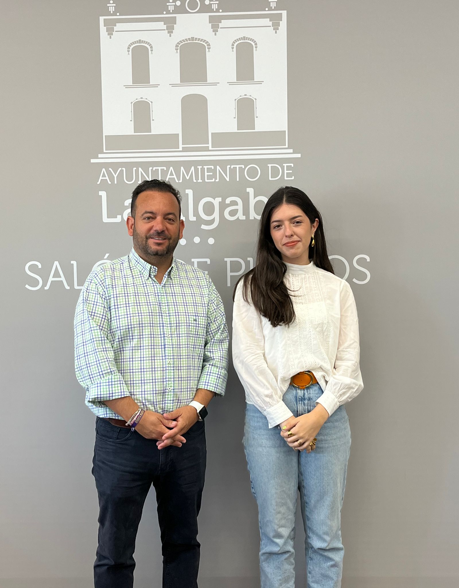 Alcalde y cartelista