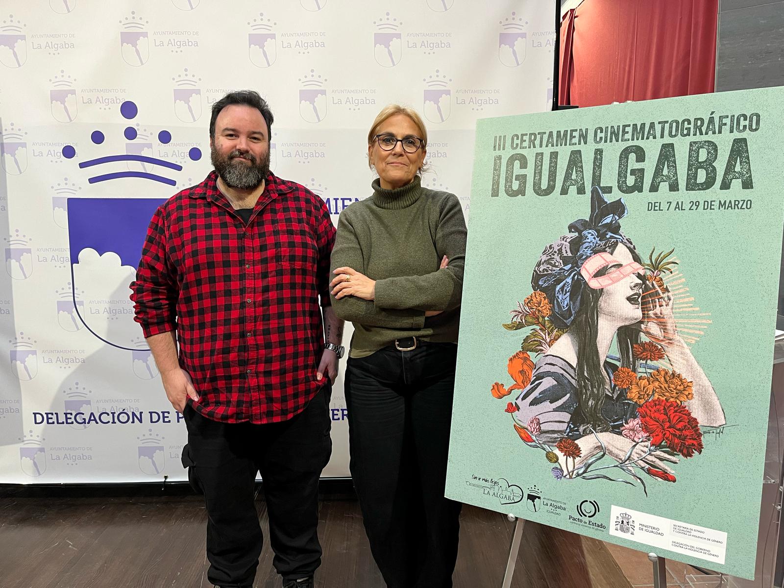 Delegada de Igualdad y director del certamen